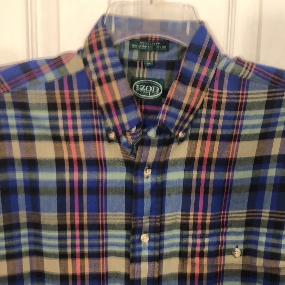 IZOD Flannel Shirt Medium Cotton Short Sleeev Pit to Pit 22 1/2” Preworn - Picture 2 of 14
